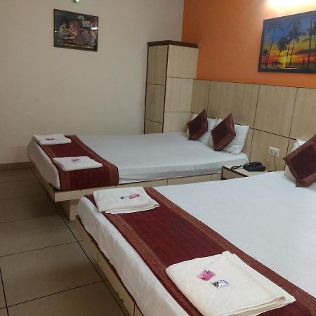 Hotel Sun Village Near New Delhi Railway Station Exterior photo
