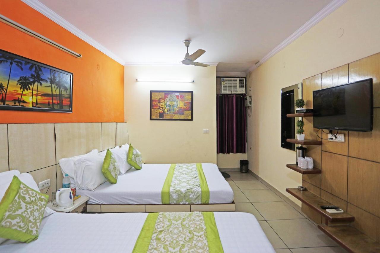 Hotel Sun Village Near New Delhi Railway Station Exterior photo