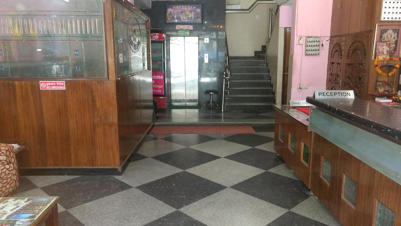 Hotel Sun Village Near New Delhi Railway Station Exterior photo